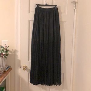 BCBG Pleated Maxi Skirt size XS